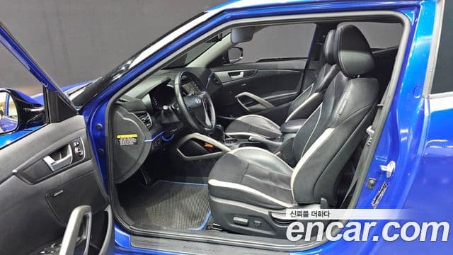 Hyundai Veloster турбо GDi Extreme, 2013 10