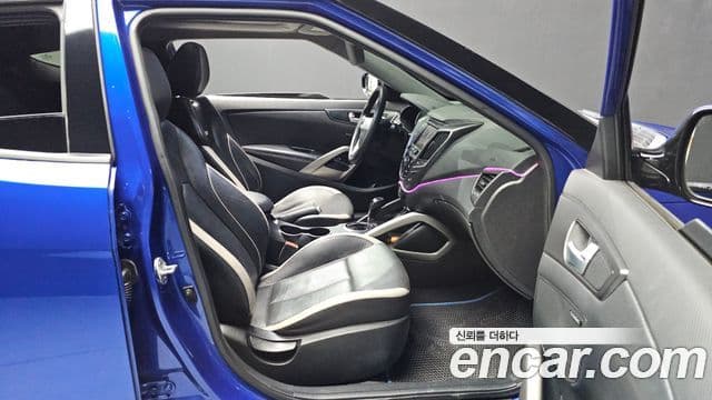 Hyundai Veloster турбо GDi Extreme, 2013 11