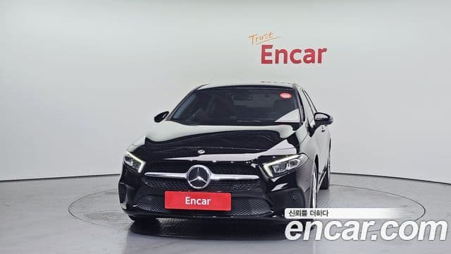 Mercedes-Benz A-класс W177 A220 седан, 2020 3