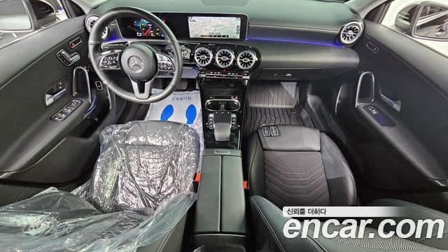 Mercedes-Benz A-класс W177 A220 седан, 2020 7