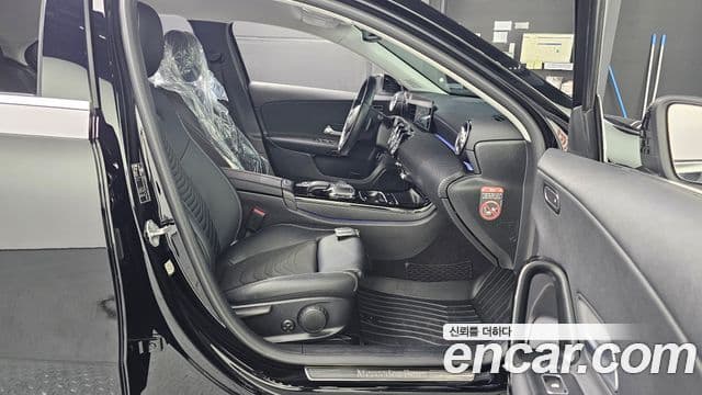 Mercedes-Benz A-класс W177 A220 седан, 2020 12