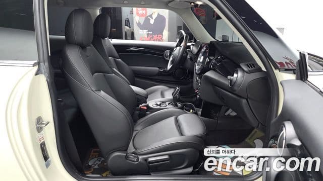 Mini Cooper S 3세대, 2022 10