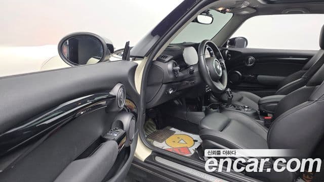 Mini Cooper S 3세대, 2022 11