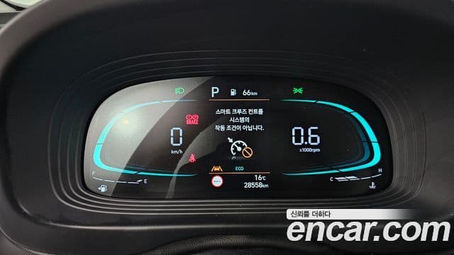 Hyundai Venue Premium, 2024 8