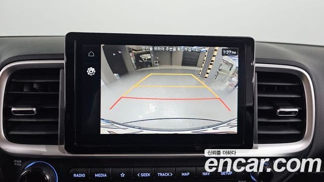 Hyundai Venue Premium, 2024 16