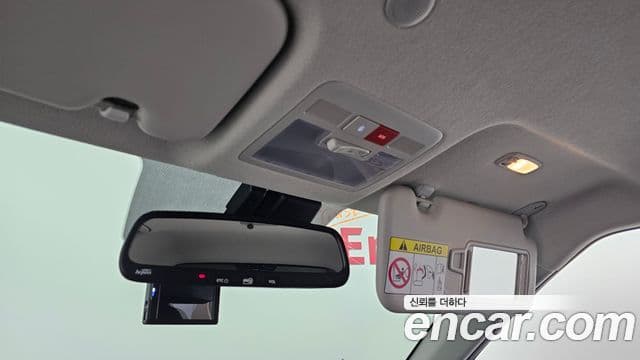 Hyundai Venue Premium, 2024 19