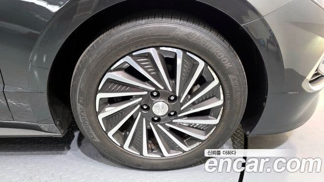 Hyundai Sonata гибрид (DN8) Family, 2021 все фото