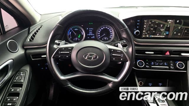 Hyundai Sonata гибрид (DN8) Family, 2021 13
