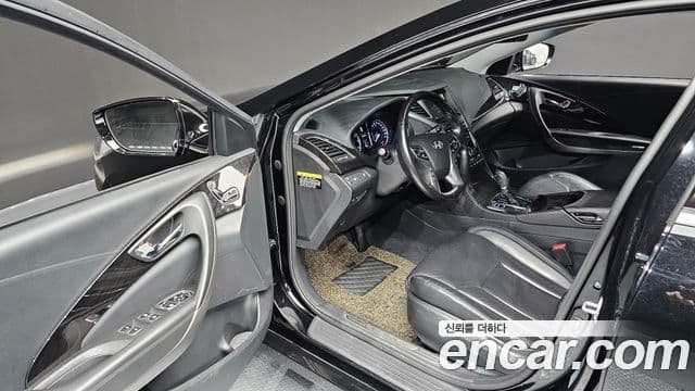 Hyundai Grandeur HG HG240 Modern Collection, 2017 10