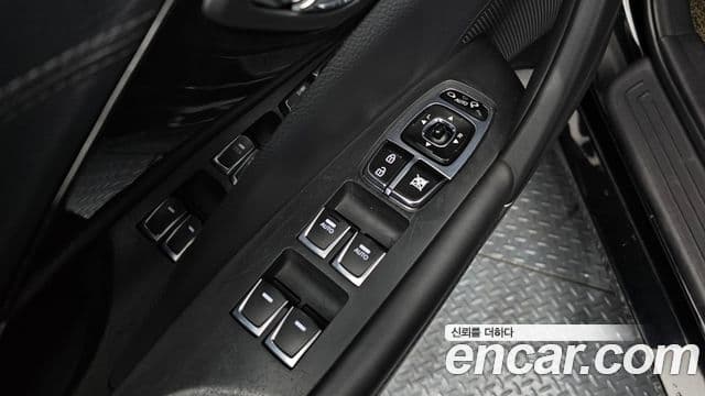 Hyundai Grandeur HG HG240 Modern Collection, 2017 12