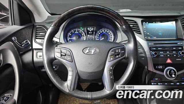 Hyundai Grandeur HG HG240 Modern Collection, 2017 15