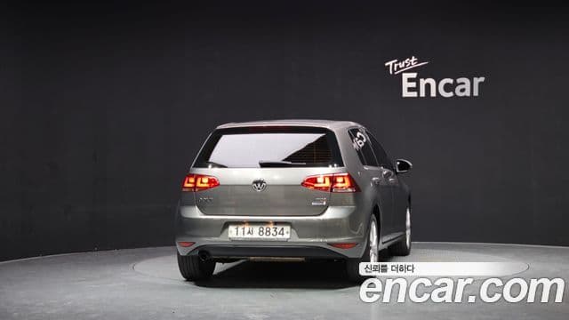 Volkswagen Гольф 7세대, 2015 4
