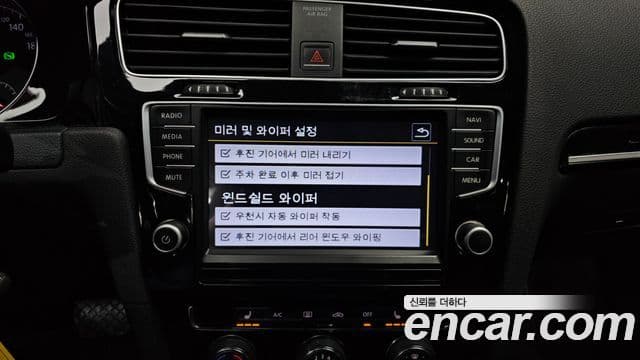 Volkswagen Гольф 7세대, 2015 17