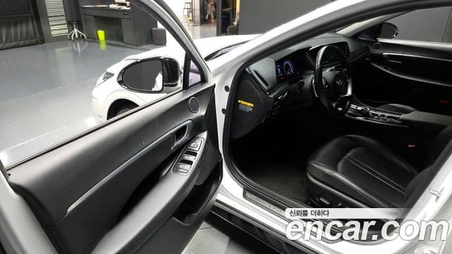 Hyundai Sonata (DN8) Premium Family, 2021 11
