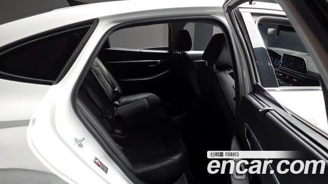 Hyundai Sonata (DN8) Premium Family, 2021 12