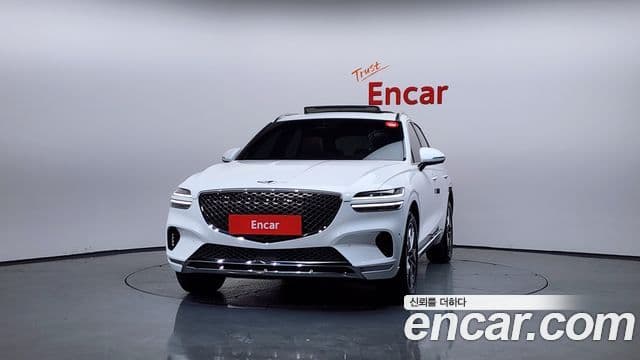 Genesis GV70, 2023 3
