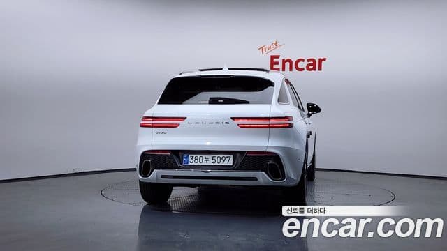 Genesis GV70, 2023 4