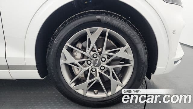 Genesis GV70, 2023 все фото