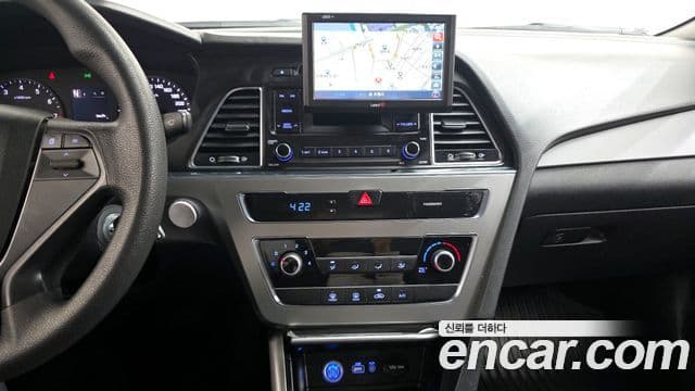 Hyundai LF Sonata Style, 2016 15