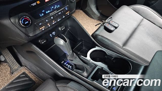 Hyundai All New Tucson Modern, 2017 9