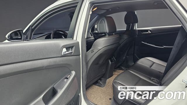 Hyundai All New Tucson Modern, 2017 16