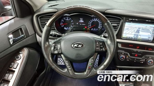 Kia K5 Prestige, 2011 14