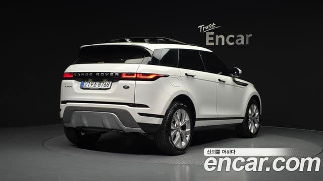 Land Rover Range Rover Evoque 2세대 P250 SE, 2022 2