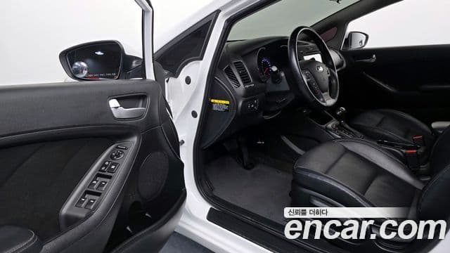 Kia K3 Special, 2015 10