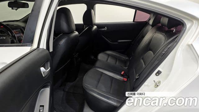 Kia K3 Special, 2015 19