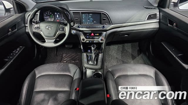 Hyundai Avante AD 1.6 GDI Value Plus, 2018 7