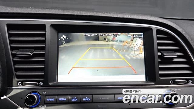 Hyundai Avante AD 1.6 GDI Value Plus, 2018 16