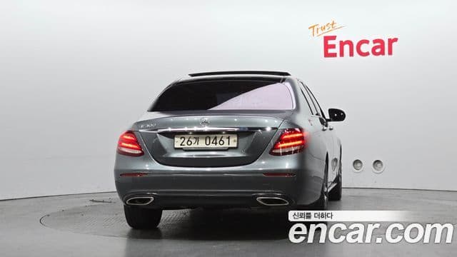 Mercedes-Benz E-класс W213 Avantgarde, 2017 4