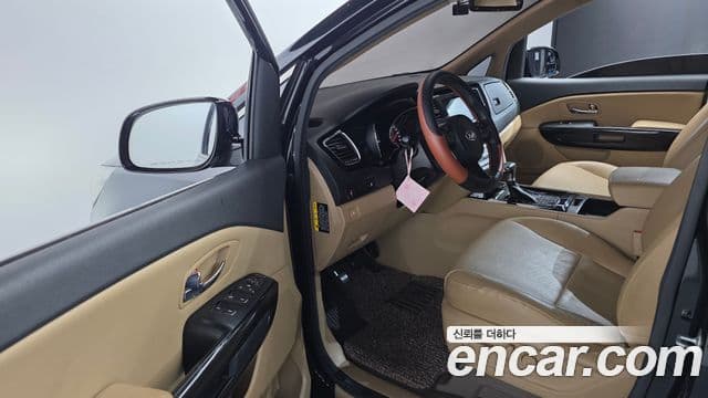 Kia All New Carnival Prestige, 2017 11