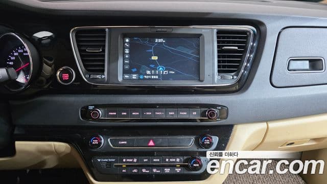 Kia All New Carnival Prestige, 2017 14