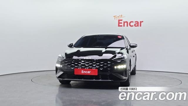 Kia K8 Signature, 2022 3