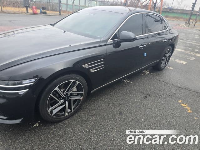 Genesis G80 (RG3) чёрный, 2026 11