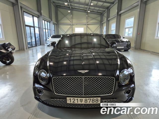Bentley Continental GT 3세대 4.0 GT