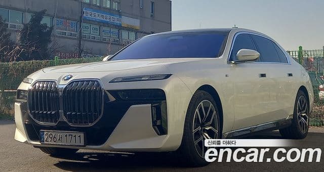 BMW 7시리즈 (G70) 740d xDrive M Sport