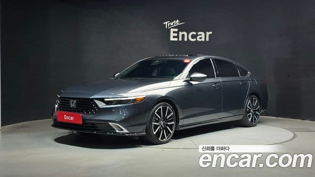 Honda Accord 11세대 2.0 гибрид Туринг (Touring)