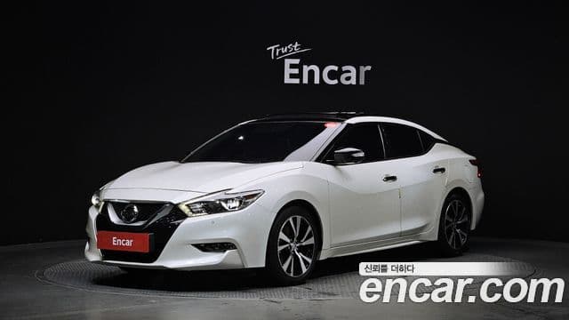 Nissan 맥시마 (A36) Platinum