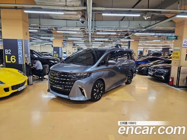 Toyota Alphard 4세대 2.5 HEV Executive AWD